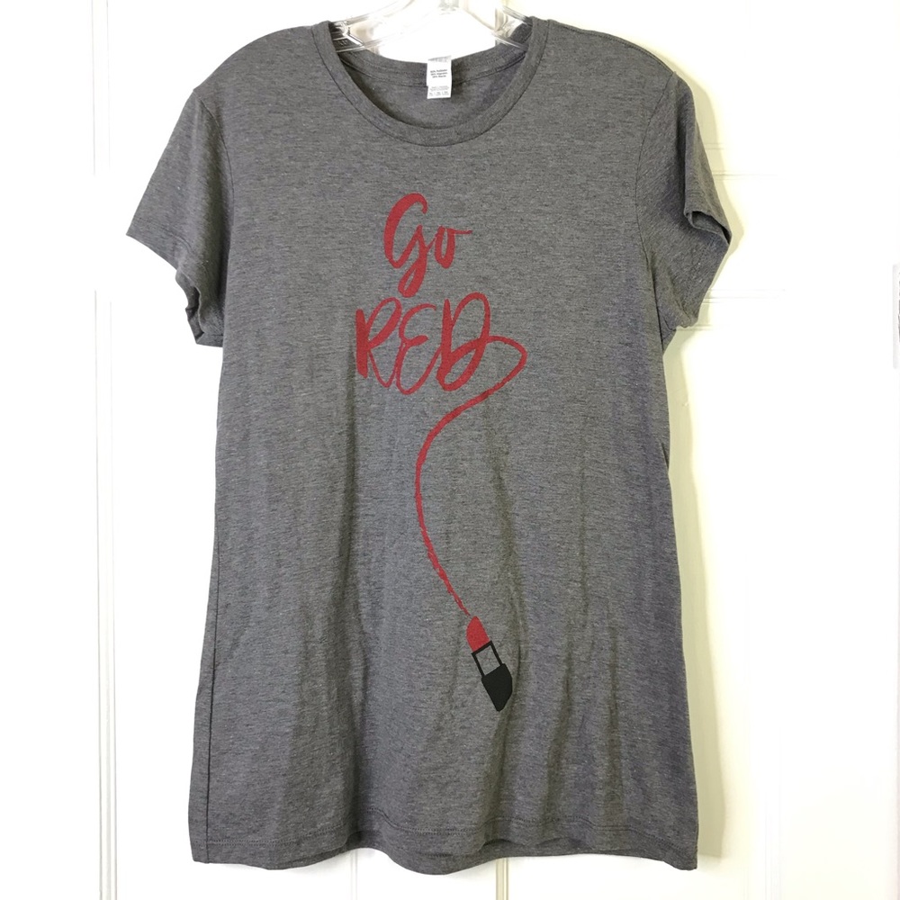 GO RED Lipstick Graphic Tee NEW Size XL Gray NEW American Heart Association